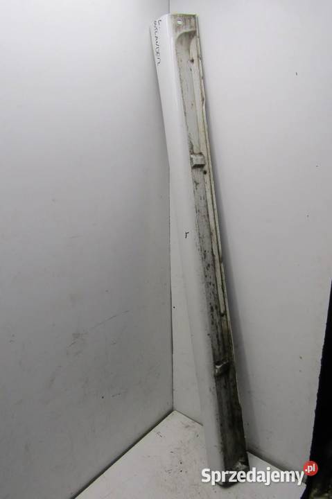 LISTWA PROGOWA LEWA LEWE W13 MITSUBISHI lubelskie