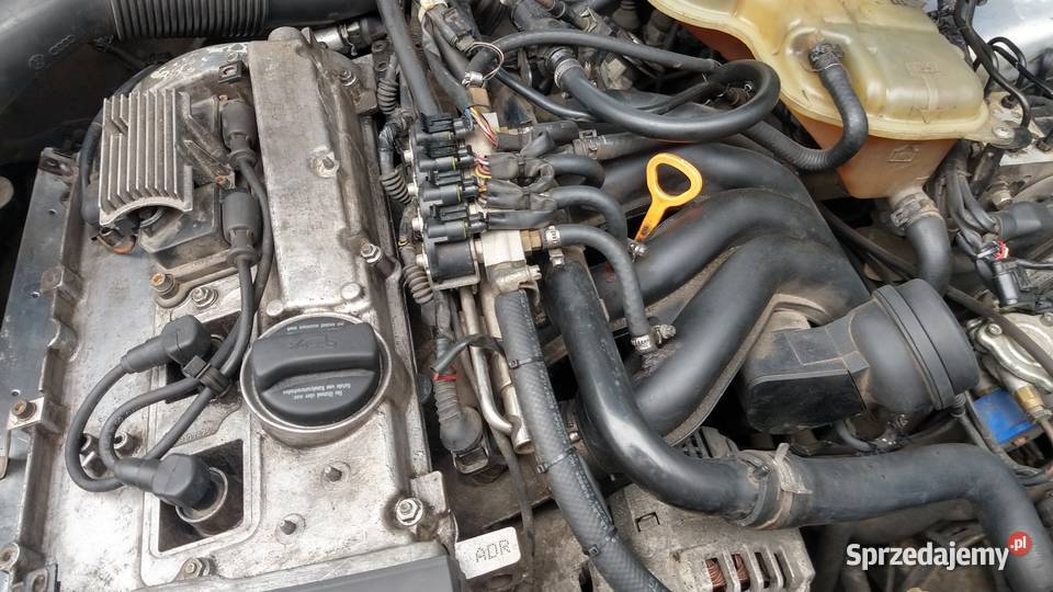VW Passat B5 18 ADR kombi 1998r BG Ostrowiec Świętokrzyski