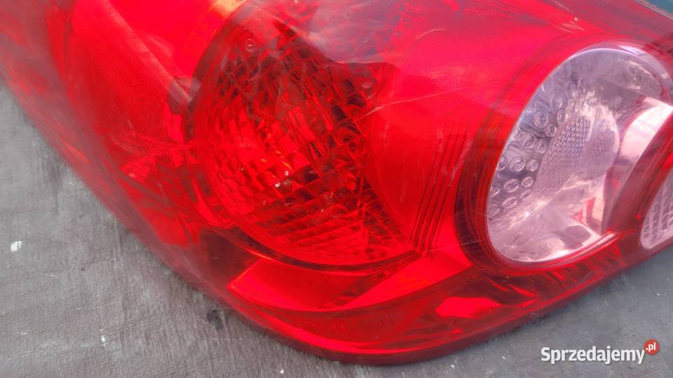 NISSAN TIIDA 5D LAMPA TYŁ LEWA 26555EM01A HELLA Ruda Śląska sprzedam