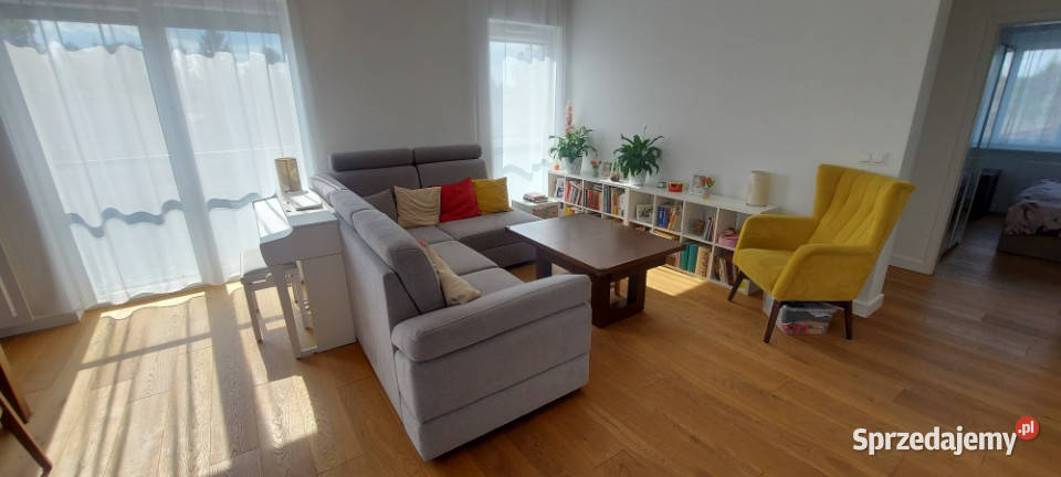 Centrum Międzylesia 4 pokoje 86 m SKM winda Warszawa sprzedam