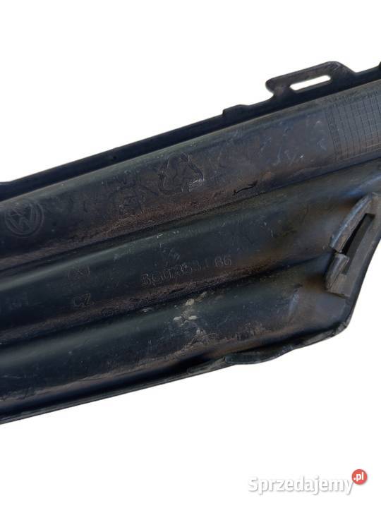 Czarna listwa progowa Volkswagen 5GO853666