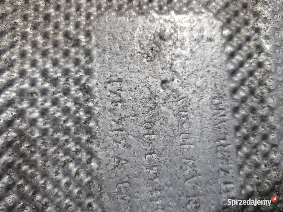 BMW F30 F31 F32 F33 F34 F36 OSŁONA IZOLACJA