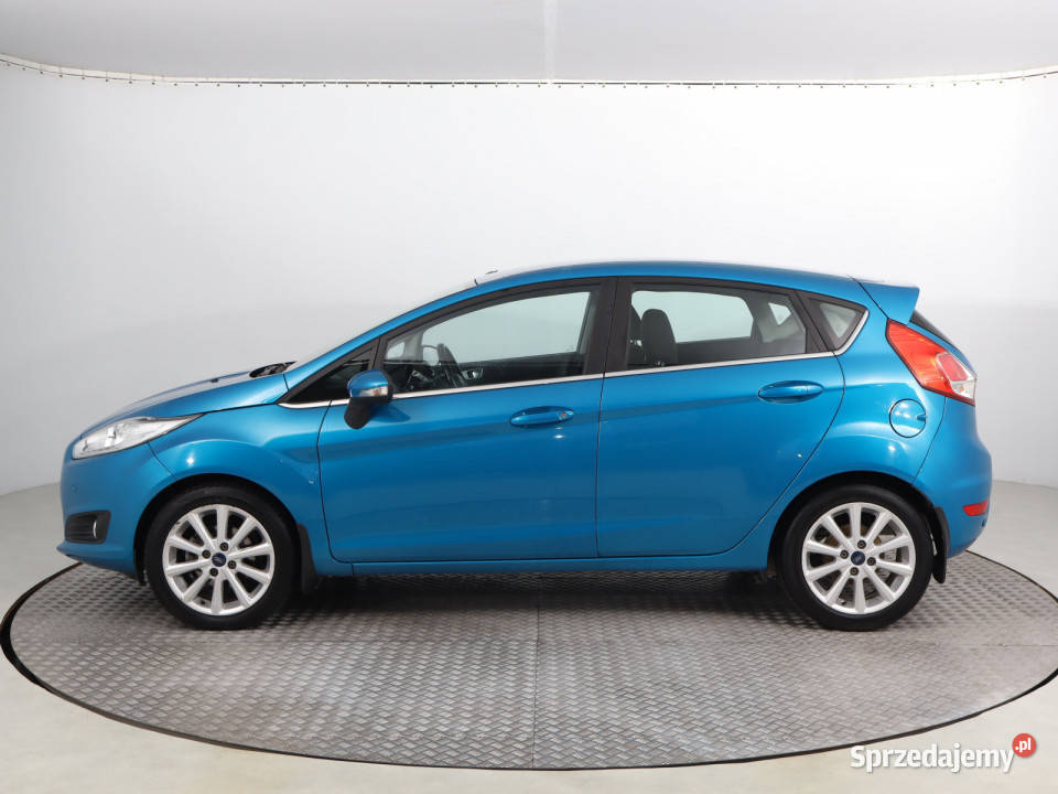 Ford Fiesta 15 TDCi światła przeciwmgielne