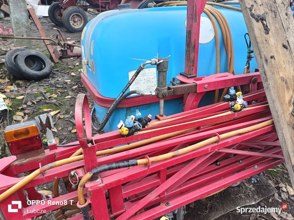 Opryskiwacz biardzki 800 litrów nieuszkodzony Łubcze