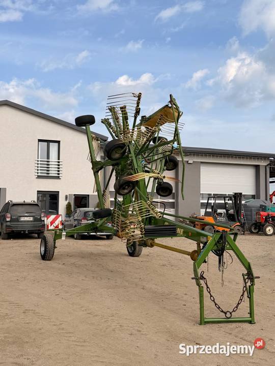 Zgrabiarka Krone Swadro 810 2008 r stan wielkopolskie