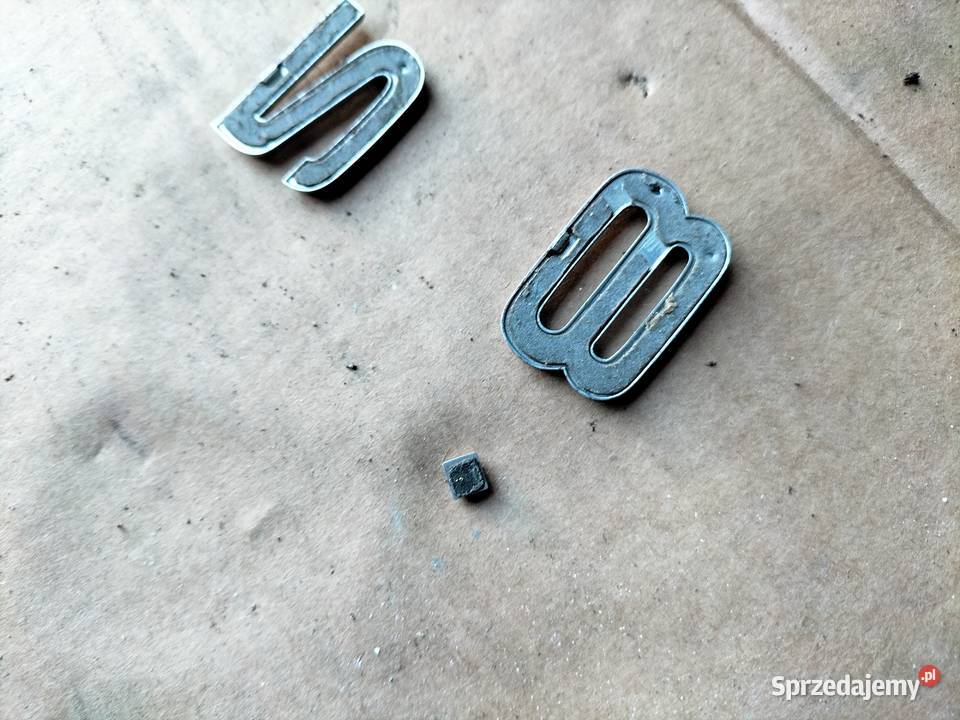 AUDI A6C5 24 ZNACZEK EMBLEMAT Pozostałe Kamień-Kolonia