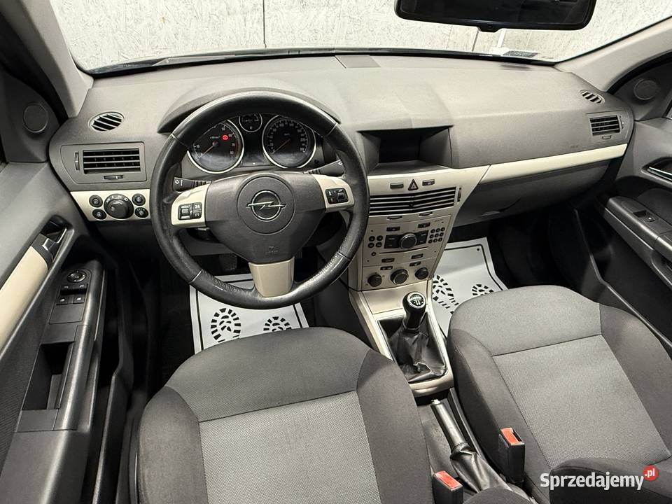 Opel Astra 2007 16 Benzyna Alusy Klima Tempomat Kombi Poznań