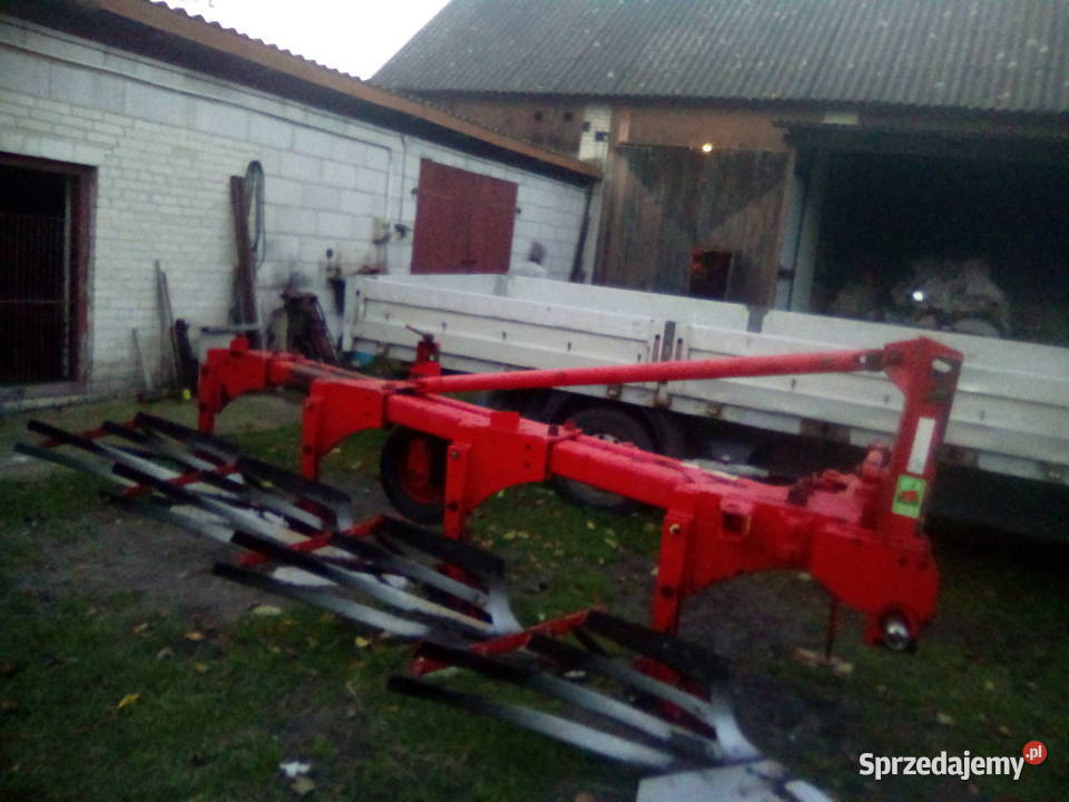 Pług Unia Tur Vario XXL nieuszkodzony Pługi