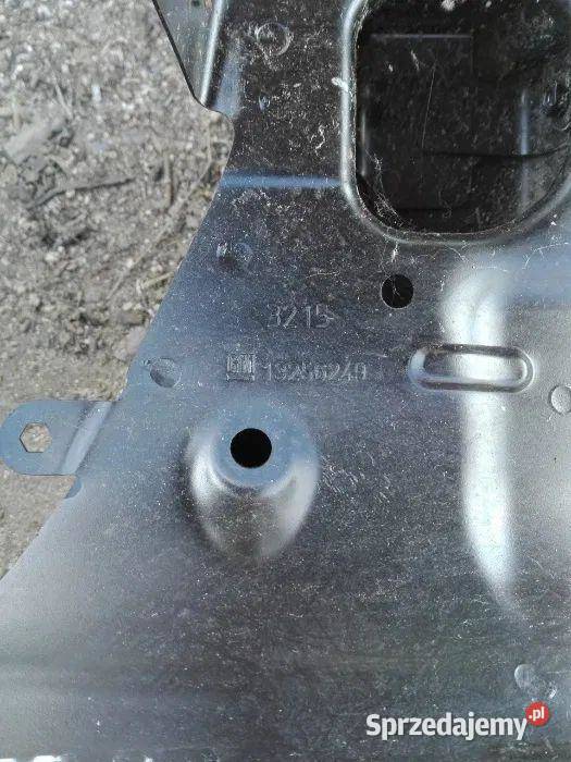 Podłużnica prawa Opel Astra J 4 IV GTC Cascada osobowe dolnośląskie