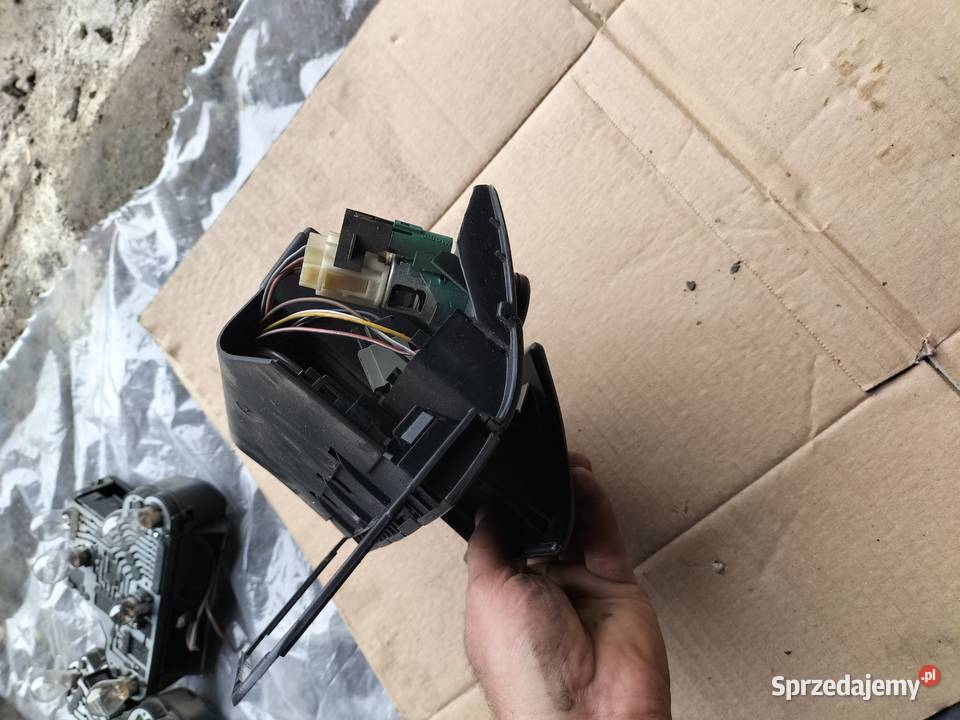 Volkswagen GOLF 3 ZAPALNICZKA POPIELNICZKA lubelskie Kamień-Kolonia