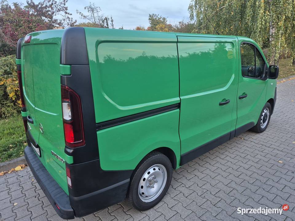 Opel VivaroB 16 diesel 120 2017r Stan wzorowy manualna sprzedam