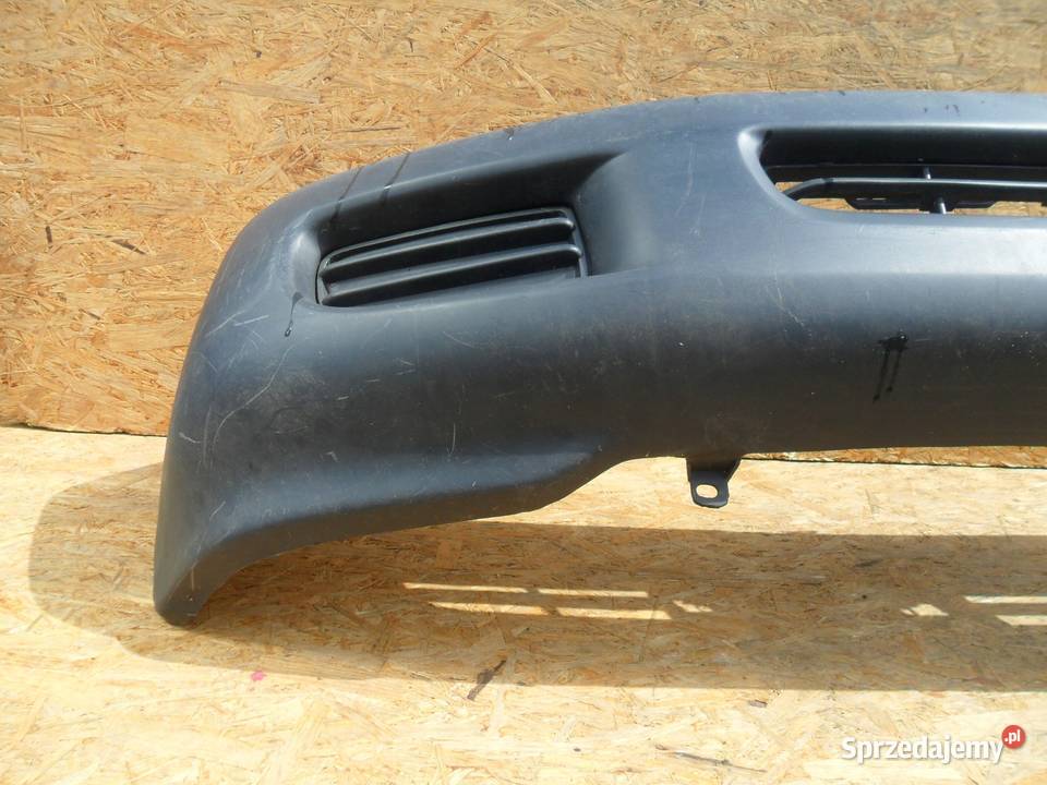 Zderzak przedni Toyota Land Cruiser 100 1998 osobowe Nowy Tomyśl