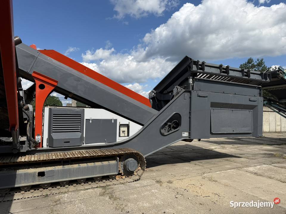 Przesiewacz Sandvik QA140 Zator