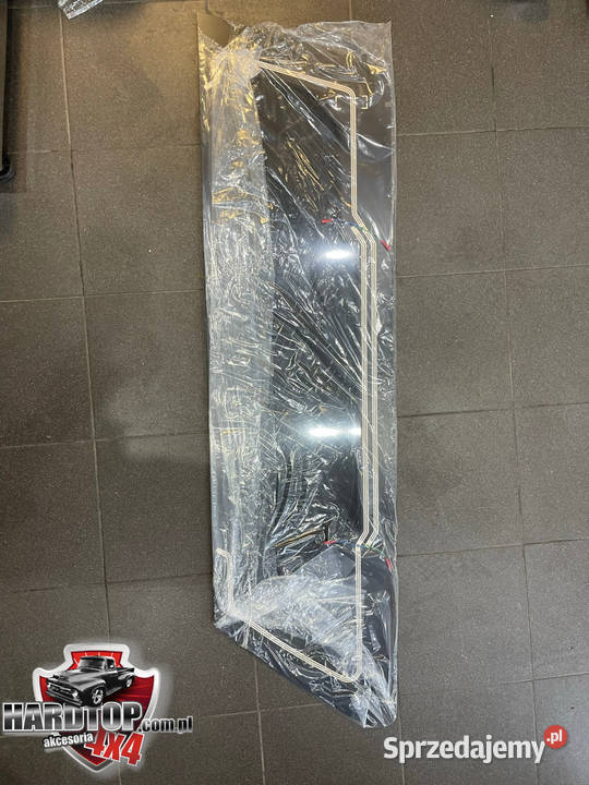 Szyba klapa boczna Zabudowy RH4 Nissan Navara Pasłęk sprzedam