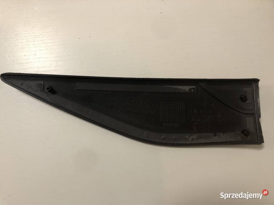 Iveco Daily 14 listwa błotnika prawa oryginał Rzeszów sprzedam