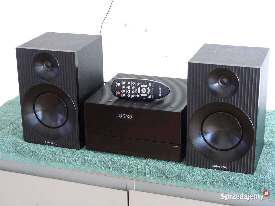 Wieża Samsung pilot USB mp3 BT CD RDS AUX kol Audio podkarpackie Jasło