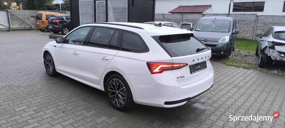 Skoda Octavia IV Lift Sportline automat 15 eTSI Nowy Tomyśl