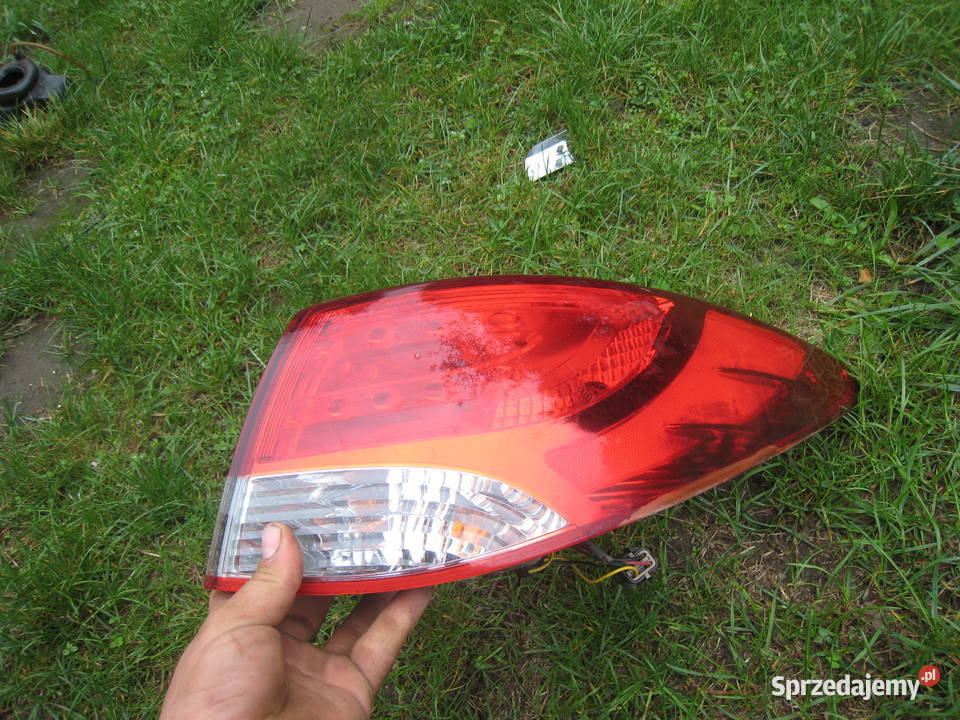 Lampa tylna prawa komplet Hyundai IX35 0913 Lampy tylne Kraków