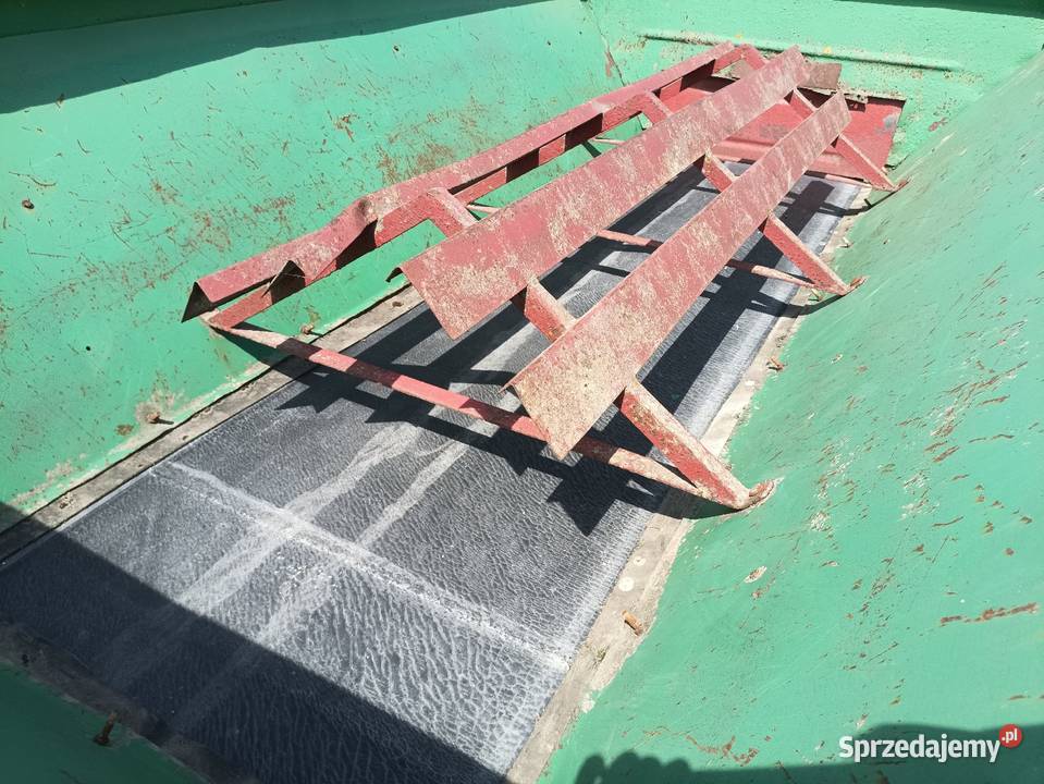 Rozsiewacz wapna rcw 3 Burzenin