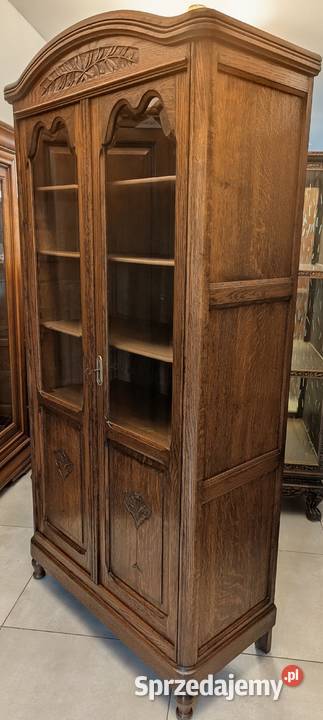 Piękna dębowa bibliotekawitryna secesyjnasklep
