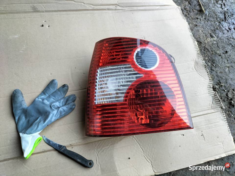 VW POLO MK4 9N 3D LAMPA TYŁ TYLNA LEWA WKŁAD lubelskie Kamień-Kolonia