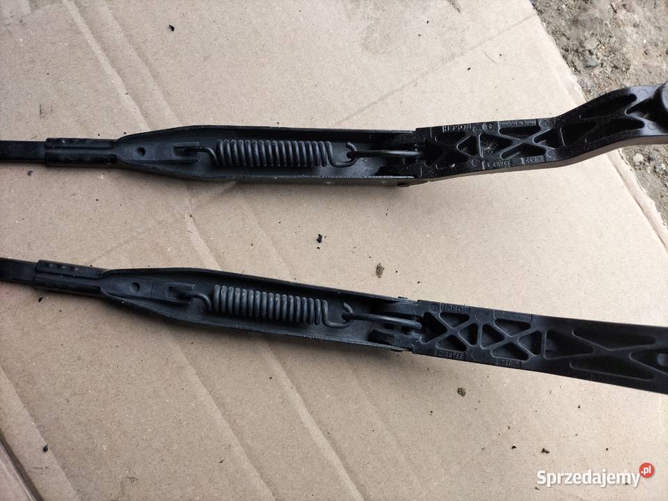 VOLVO S40 V40 RAMIĘ RAMIONA PRZEDNICH Pozostałe Kamień-Kolonia sprzedam