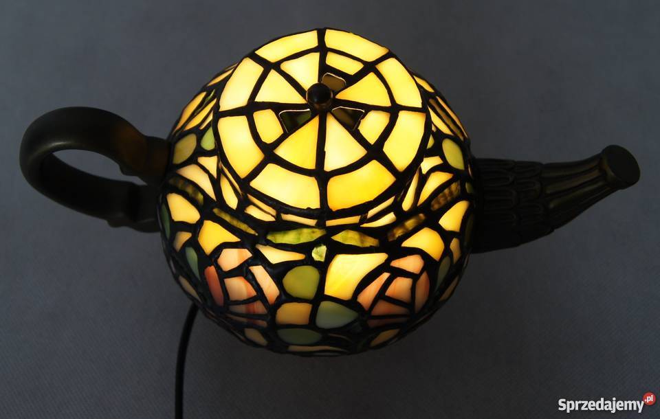 Lampka witrażowa w stylu Tiffany Chojnice