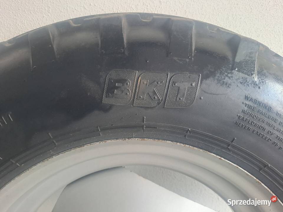 Ursus C330C360C355MF3 Koła Przednie 60016 bkt Niekarmia sprzedam