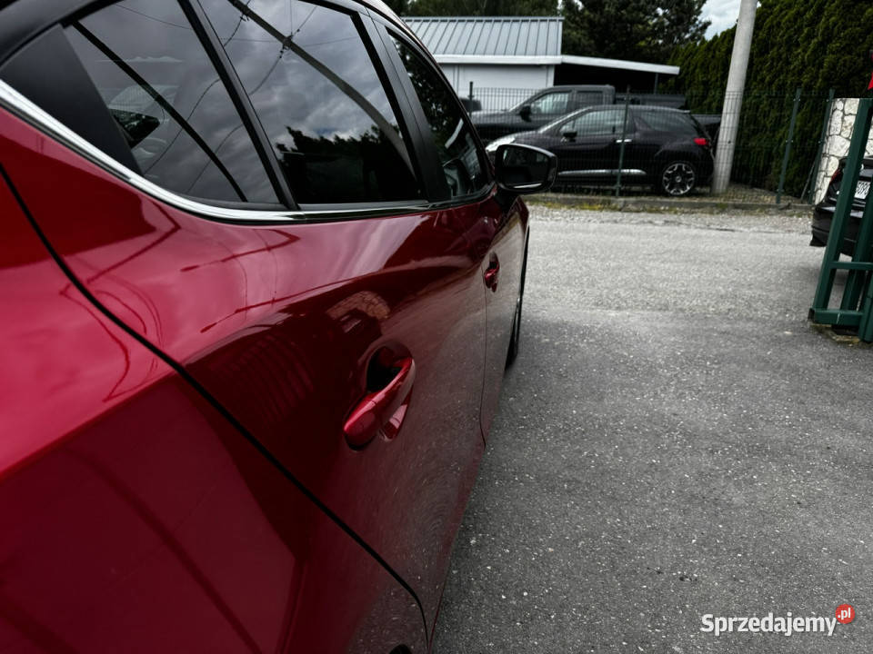 Mazda 3 RatyZamiana Gwarancja sedan benzyna 20 1998cm3 Gdów