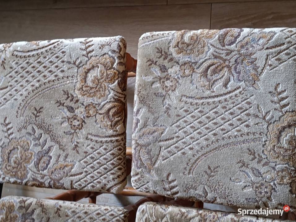 taboret taborety drewniane 4 sztuki komplet Poznań sprzedam