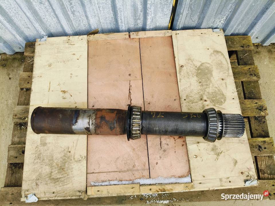 Claas Axion 840 CMatic A31 13r Półoś wałek Stalewo