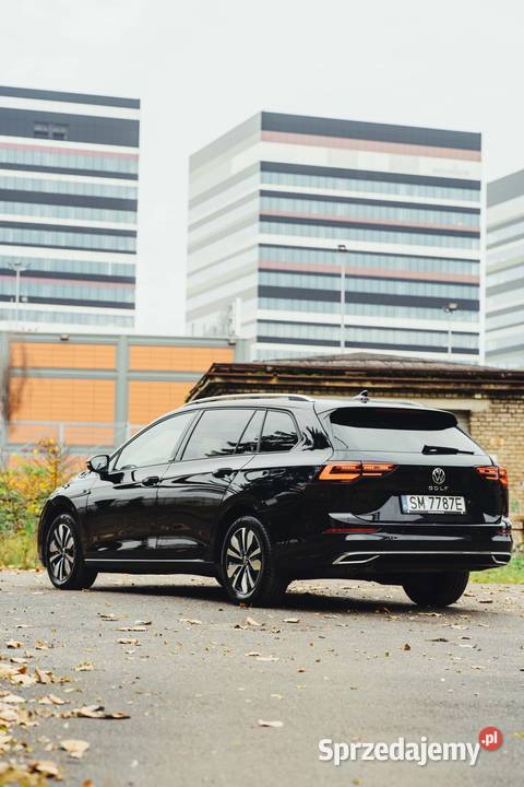 Golf 8 Variant Kombi Move Idealny Niski przebieg elektryczne lusterka Mysłowice