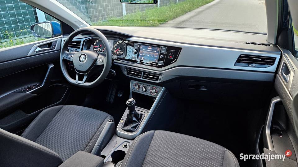 VW Polo 10 Benzyna 95 Led Acc Czujniki