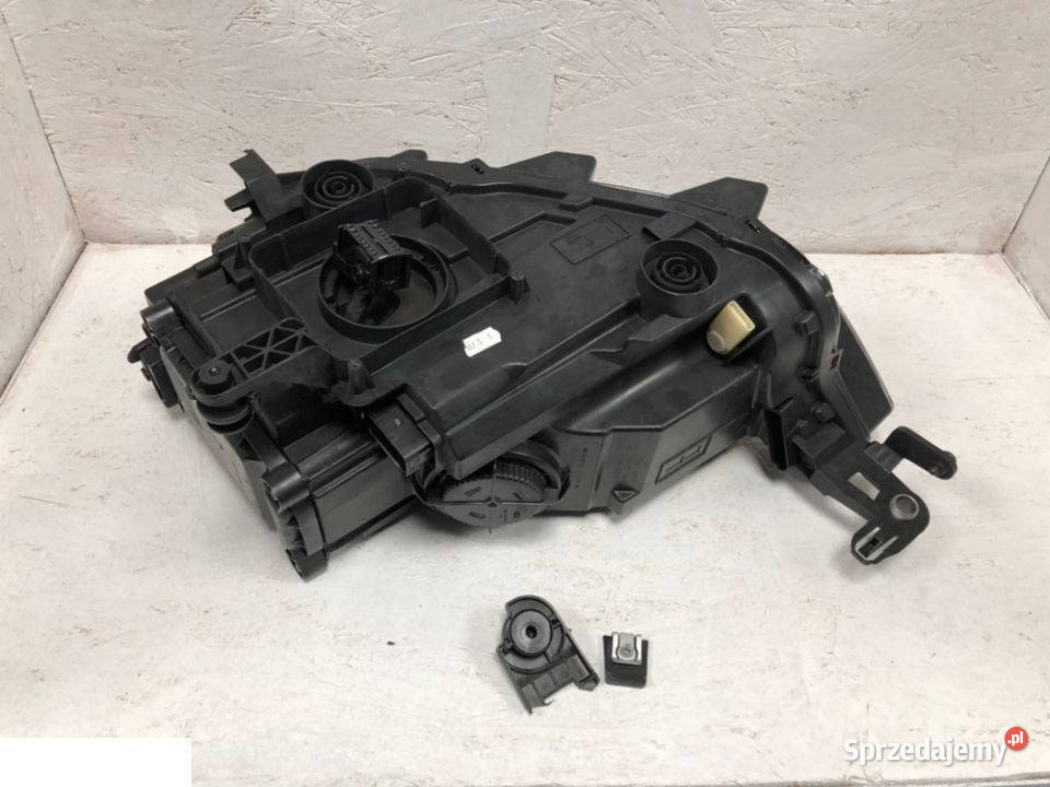 VOLKSWAGEN TROC TROC REFLEKTOR PRAWY FULL LED Kozubszczyzna