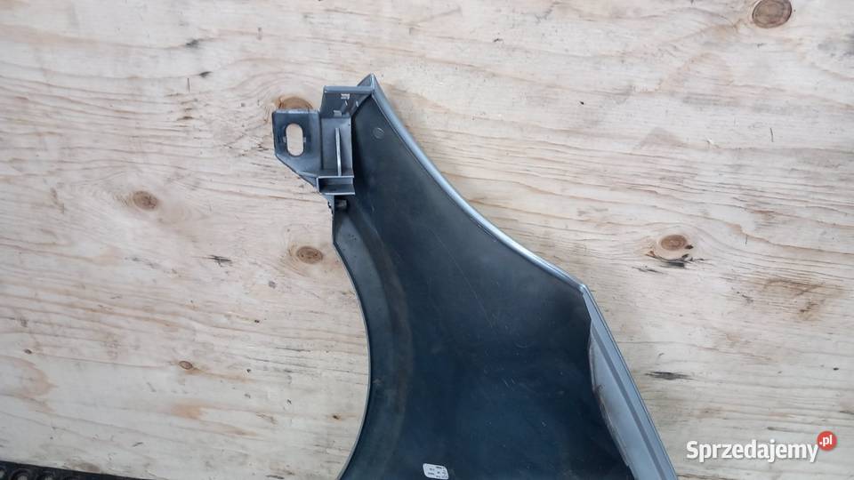 MERCEDES W168 BŁOTNIK PRZÓD PRAWY 706 Zbierkowo sprzedam