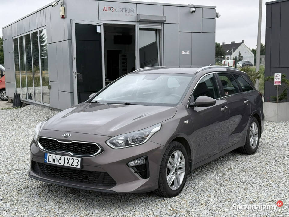Kia Ceed 10 12V TGDI 120 2020 Salon kamera gniazdo USB Wrocław