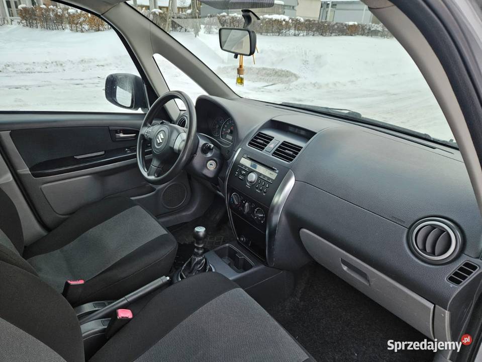 Suzuki SX4 16 DDiS 2007 stan 1600cm3 Bistuszowa
