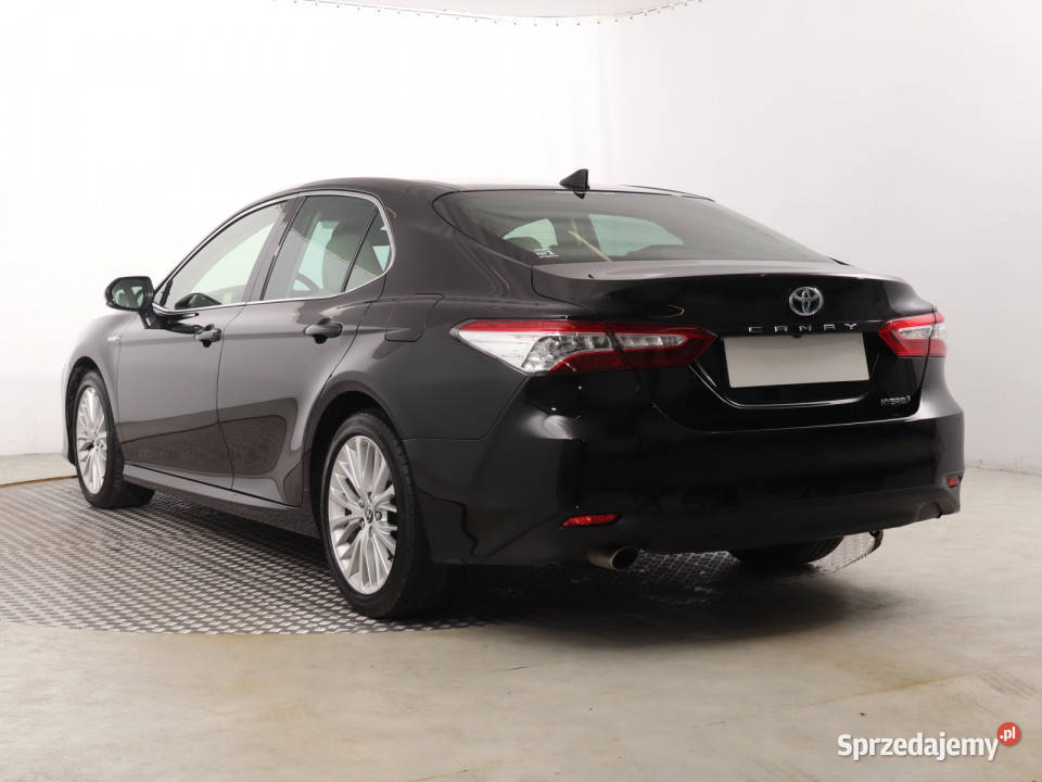 Toyota Camry 25 Hybrid podgrzewane fotele