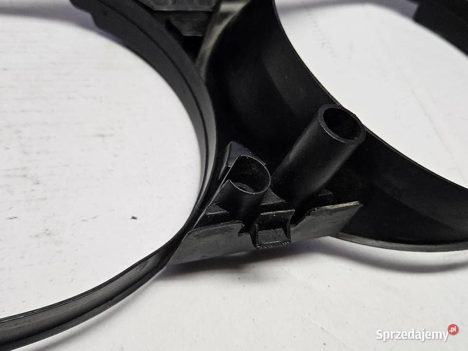 BMW E32 OKULAR ATRAPA OSŁONA RAMKA KOMPLET 8694r Lublin