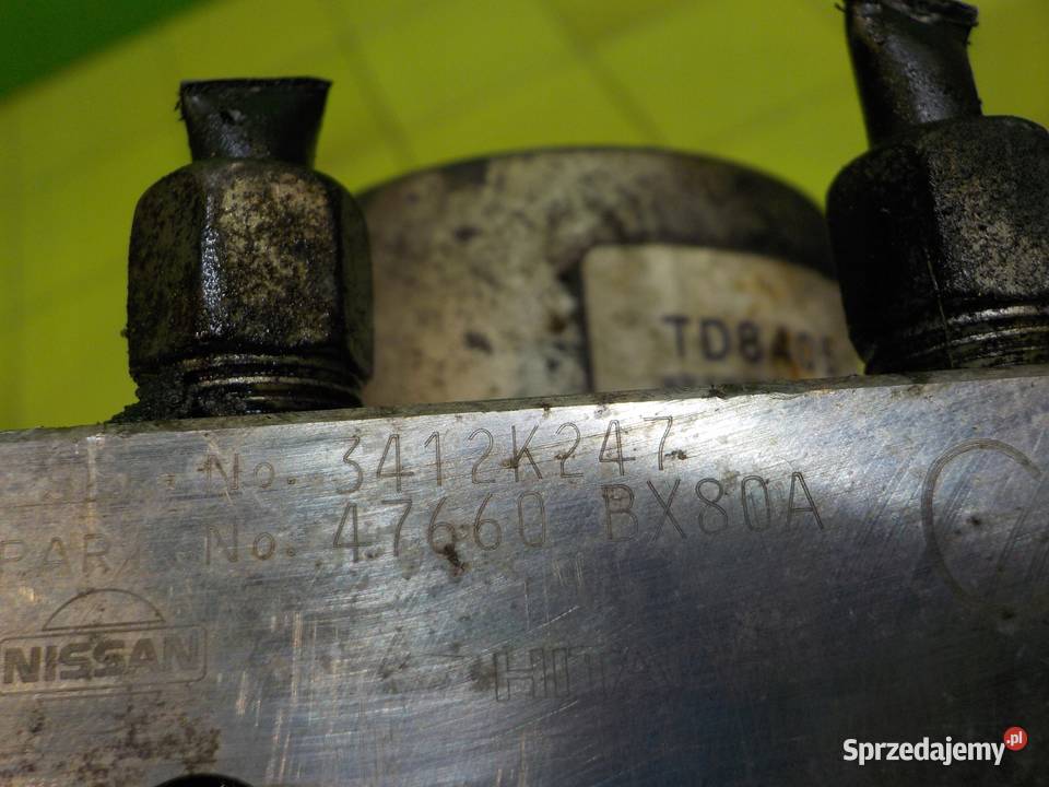 NISSAN JUKE I F15 16 B 13r 5D pompa ABS Suków