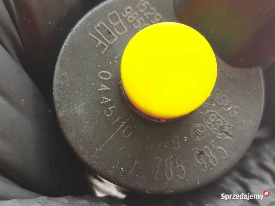 WTRYSKIWACZ 0445110048 7785985 25 30 D M57 Bmw świętokrzyskie