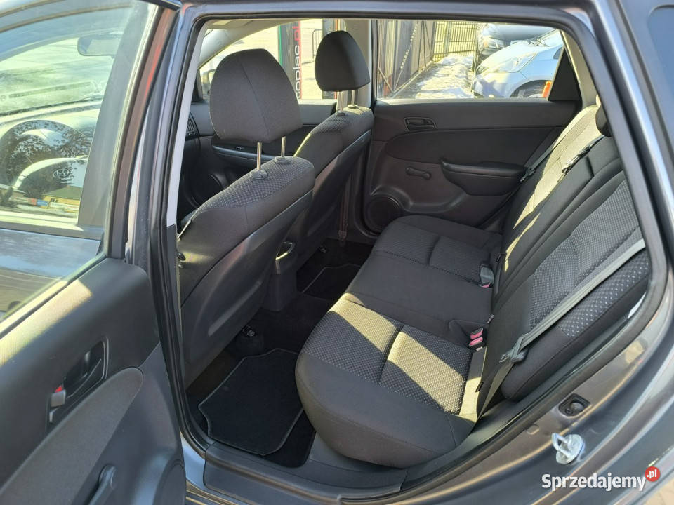 Hyundai i30 14i 16V 109 Klimatyzacja I 20022013 Łuków