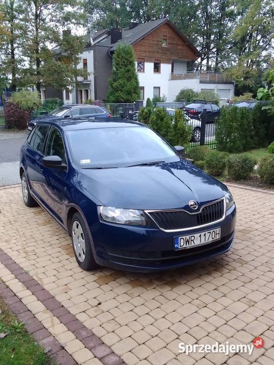 Sprzedam Skodę Rapid w doskonałym stanie niski ABS sprzedam