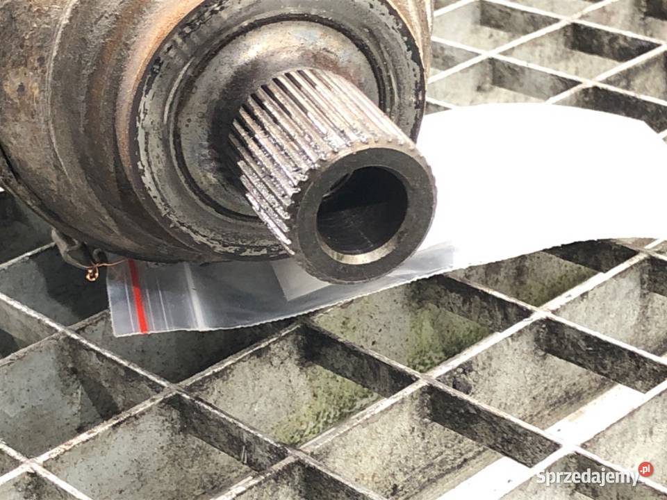 PÓŁOŚ LEWY PRZÓD VW GOLF VII 16 110 PRZEGUB