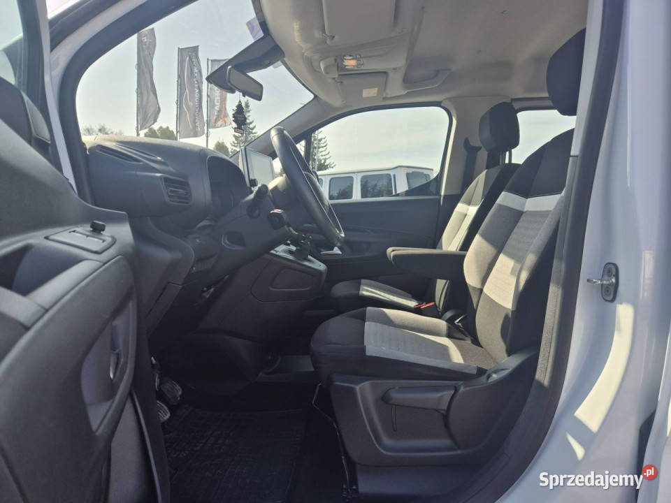 Citroen Berlingo Feel 12 Turbo 110 III 2018 serwisowany w ASO Giżycko