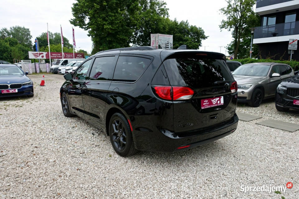 Chrysler Pacifica prywatna Pełna Limited S