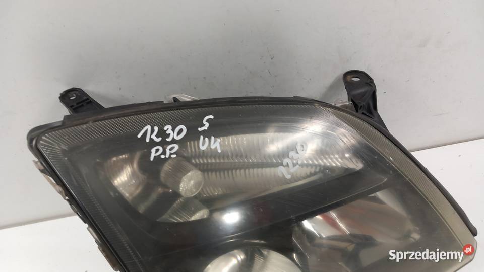 OPEL VECTRA C GTS LAMPA PRZÓD PRAWA SOCZEWKA Części samochodowe Zbierkowo