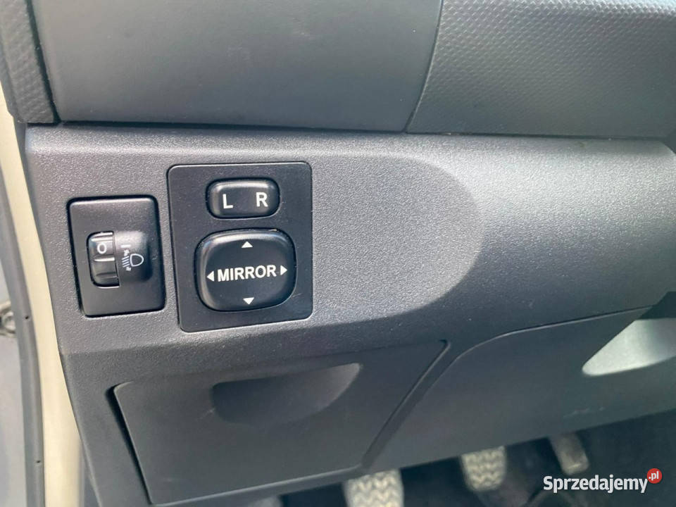 Toyota Yaris klimatronic benzynka manual Żory