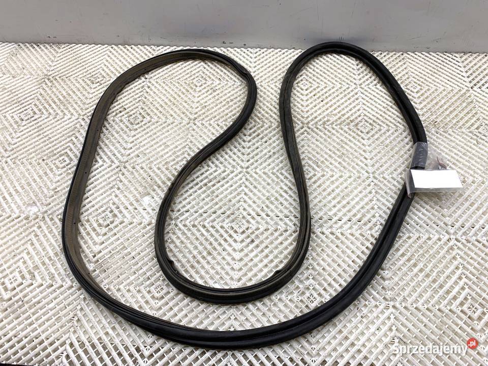 USZCZELKA KLAPY BAGAŻNIKA PEUGEOT PARTNER IV