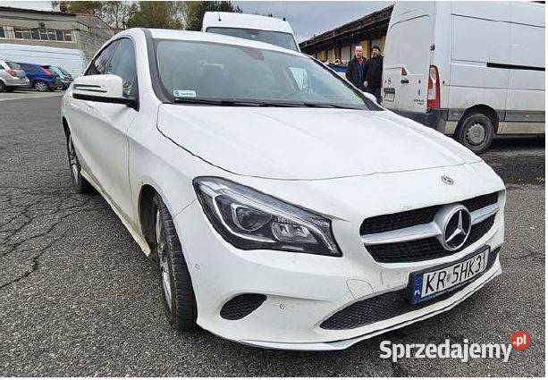 Syndyk sprzeda MercedesBenz CLA 200 MR16 E6
